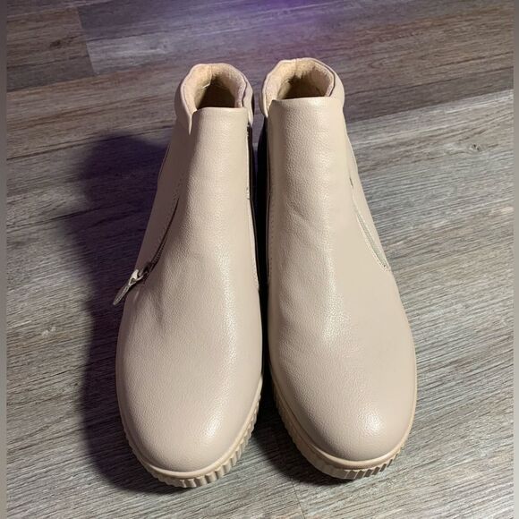 SOUL Naturalizer Turner Mid High Top Platform Sneakers Boots Tan Beige Size 12 - Picture 2 of 13